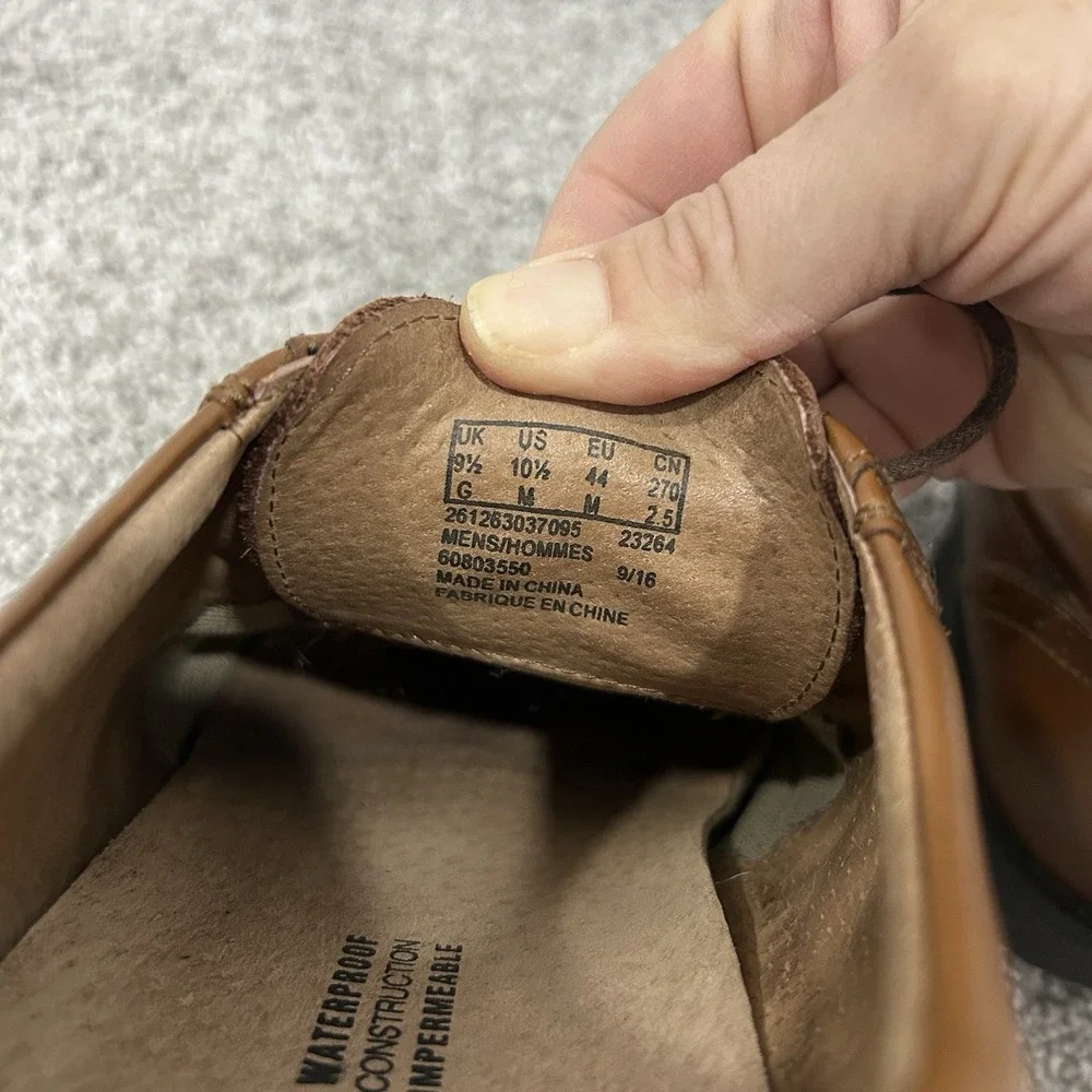 Clarks Collection Men's Size 10.5 Brown Leather Wingtip Oxford Dress‎ Shoes